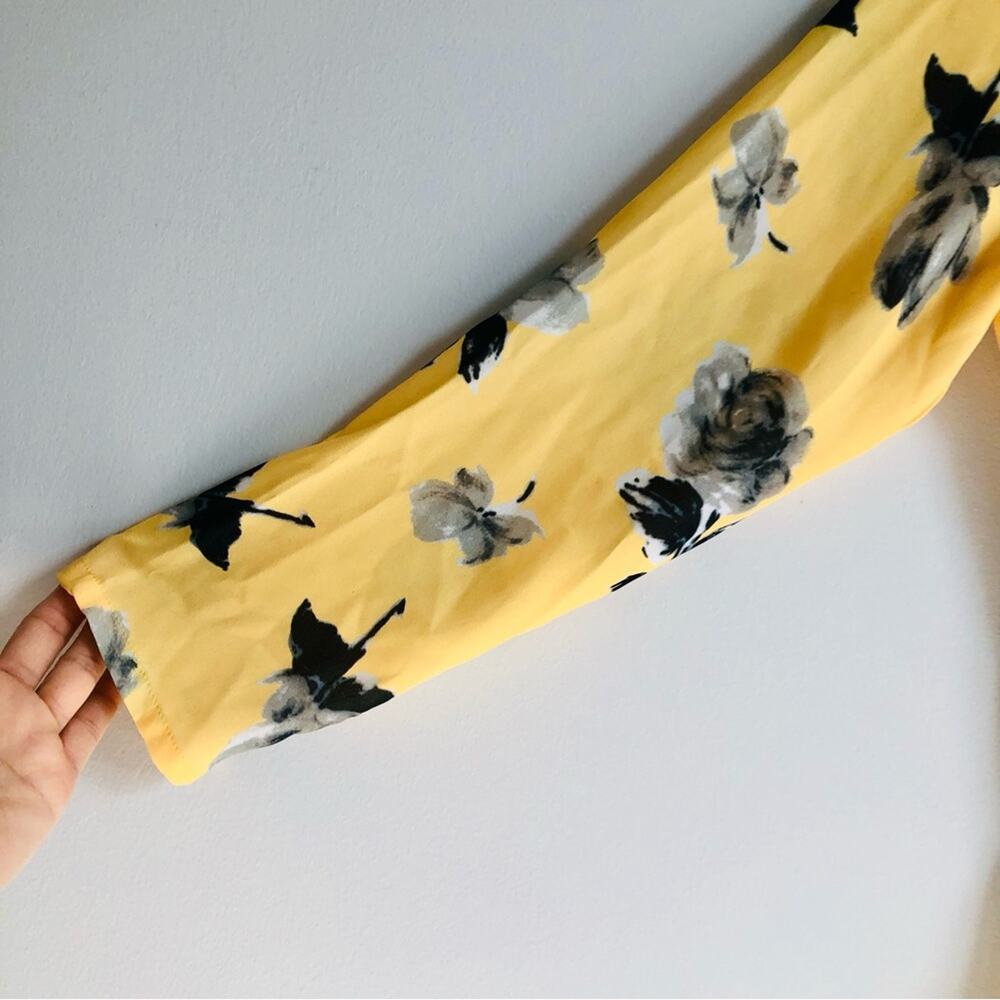 Resort Wear 7Days Vacation Floral Faux Wrap Yellow Romper Women’s Size S - Picture 7 of 11